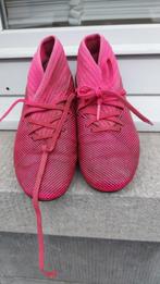 Voetbalschoenen Adidas Nemezis origineel . Maat 36, Sport en Fitness, Ophalen, Zo goed als nieuw