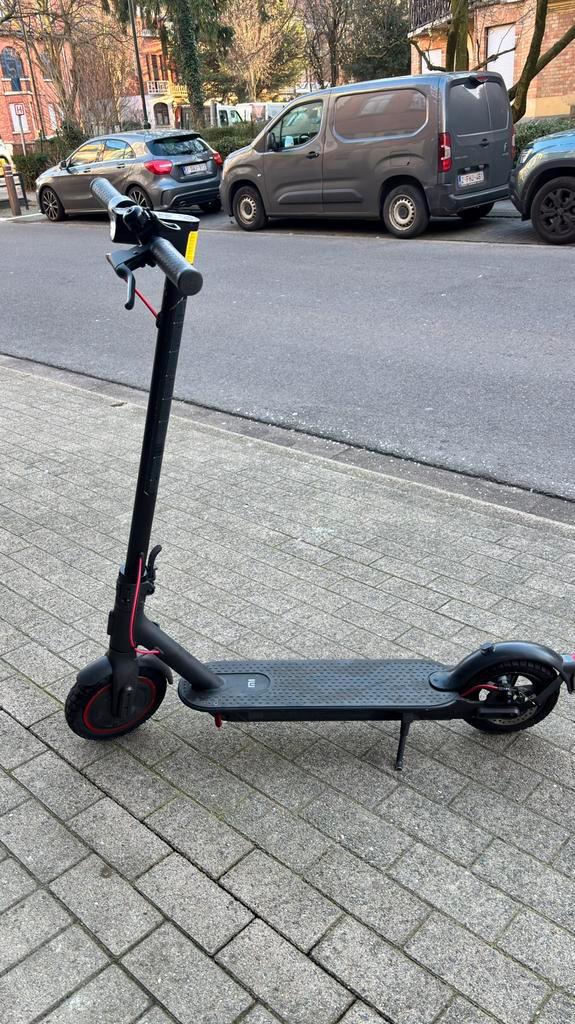 Xiaomi pro2 35km/h, Vélos & Vélomoteurs, Trottinettes, Comme neuf, Step électrique (E-scooter), Enlèvement