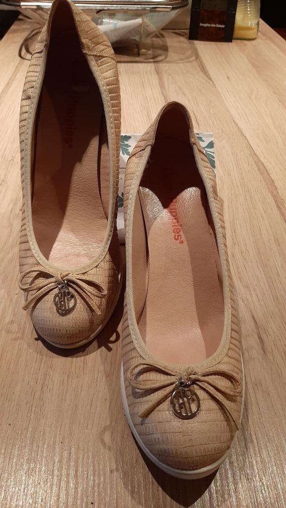 chaussures élégantes, Enlèvement ou Envoi, Beige, Chaussures à haut talons, Comme neuf