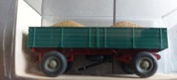 H0LK 0906 AANHANGWAGEN MET LADING 1:87.