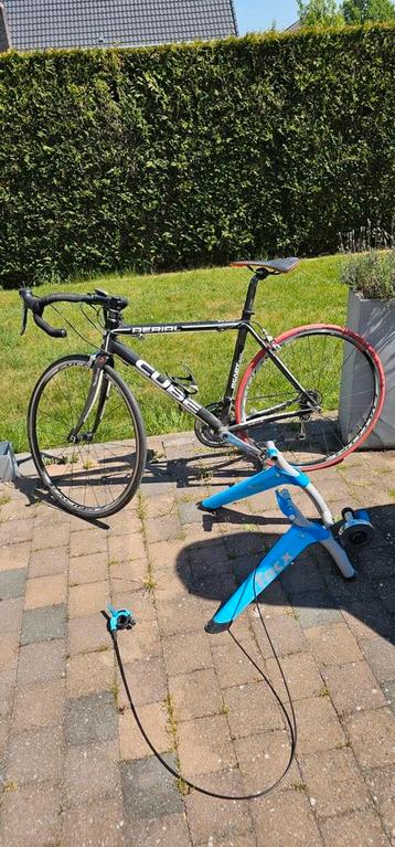 Cube koersfiets met rollen   beschikbaar voor biedingen