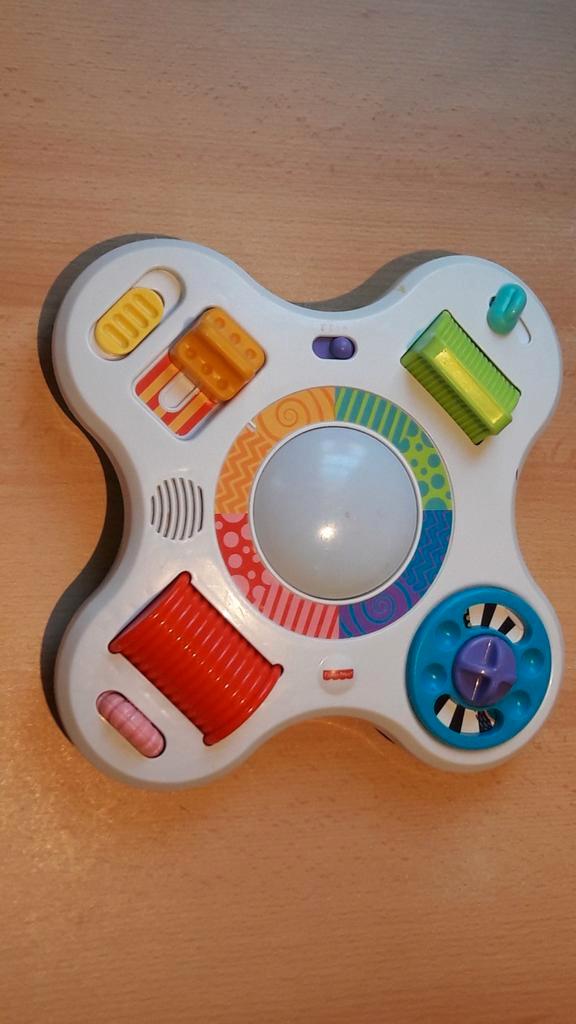 Centrum voor muzikale activiteiten, Kinderen en Baby's, Speelgoed | Fisher-Price, Zo goed als nieuw, Met licht, Met geluid, Ophalen