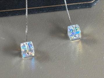 Prachtige zilveren oorbellen met Swarovskikristal-Alex Perry beschikbaar voor biedingen