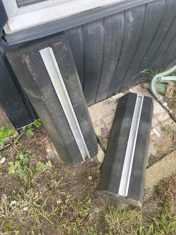 Rubber blokken – Trillings Dempers voor buitenunit beschikbaar voor biedingen