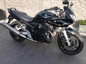 Suzuki GSF 650 Bandit s 2005 22900 km in zeer mooie staat  disponible aux enchères