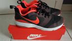 Heel mooie Nike damesschoenen maat 39.!, Overige kleuren, Nike, Ophalen of Verzenden, Zo goed als nieuw