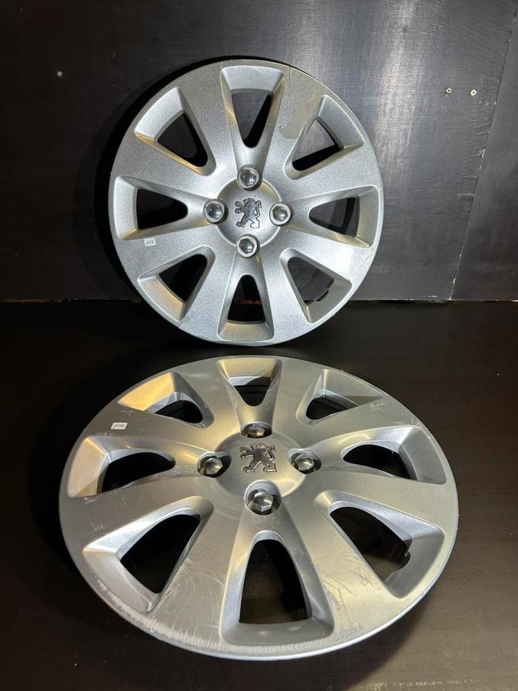 2 enjoliveurs d’origine Peugeot 307,308,207,208 partner 16", Autos : Divers, Enjoliveurs, Utilisé, Enlèvement ou Envoi