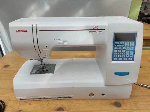 Janome 8200 QCP Horizon MemoryCraft, Hobby en Vrije tijd, Naaimachines en Toebehoren, Zo goed als nieuw, Naaimachine, Janome, Ophalen