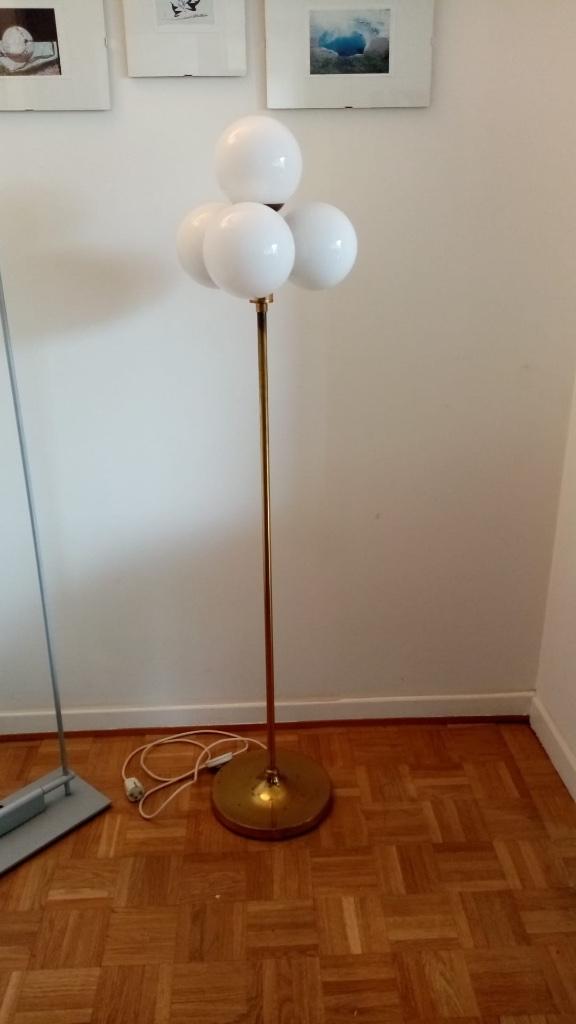 Vintage > Elegante Kaiser-lamp, 1960, Huis en Inrichting, Lampen | Vloerlampen, Gebruikt, 100 tot 150 cm, Glas, Metaal, Overige materialen
