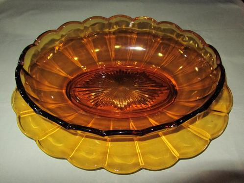 VSL, Luxval: coupe et son plateau ambres "Côtes plates"!, Antiquités & Art, Antiquités | Verre & Cristal, Enlèvement