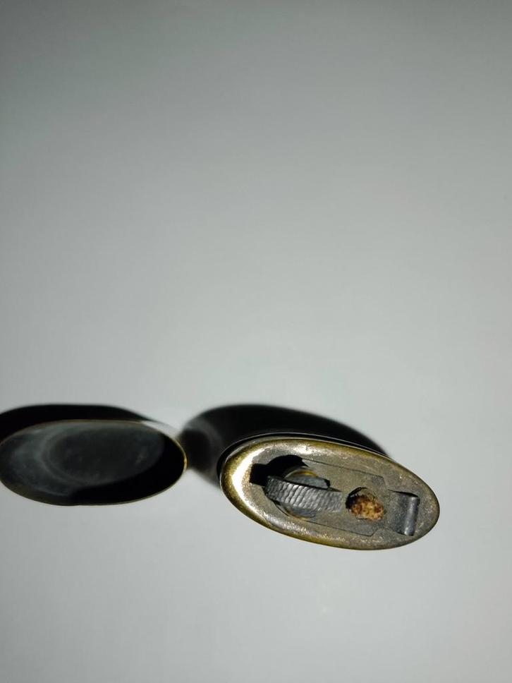 Dertig jaar lichter, Verzamelen, Rookartikelen, Aanstekers en Luciferdoosjes, Gebruikt, Aansteker, Ophalen of Verzenden