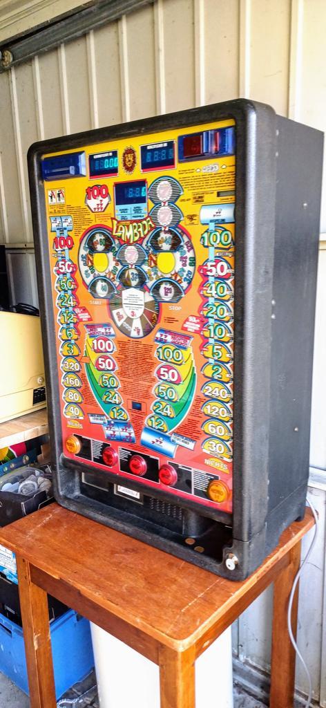 Duitse gokautomaat  Goldmint Lambada  STE 95E uit 1994, Verzamelen, Automaten | Gokkasten en Fruitautomaten, Gebruikt, Overige munten