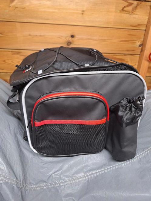 Zadeltas, Motoren, Accessoires | Koffers en Tassen, Zo goed als nieuw, Ophalen of Verzenden