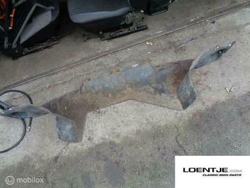 Beschermplaat bodem BMW e30 325i 320i 318i 316 beschikbaar voor biedingen