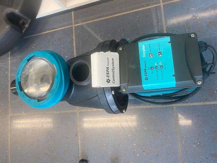Frequentiegestuurde zwembadpomp Espa silen plus 1 m, Tuin en Terras, Zwembad-toebehoren, Zo goed als nieuw, Zwembadpomp, Ophalen
