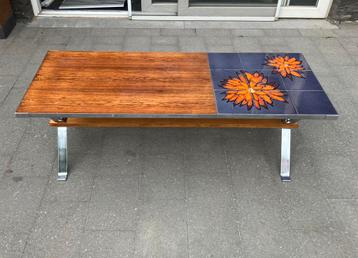 Adri Belarti salontafel beschikbaar voor biedingen