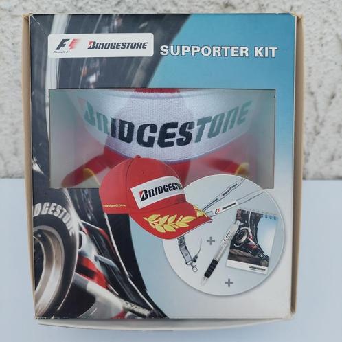 F1 BRIDGESTONE SUPPOTER KIT CASQUETTE OFFICIAL EUROPEAN RANG, Collections, Marques automobiles, Motos & Formules 1, Neuf, Voitures