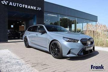BMW M5 TOURING / CCB / DRIVER PACK / PANO / DRIV PRO/ NEW beschikbaar voor biedingen