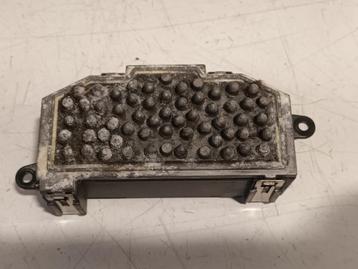 KACHELWEERSTAND Audi A4 Avant (B8) (8K0820521) beschikbaar voor biedingen
