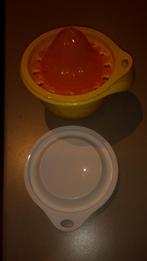 Tupperware citruspers met potje en rasp, Utilisé, Orange, Enlèvement ou Envoi