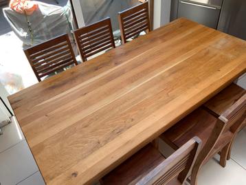 Lot Table Chêne avec 6x Chaises Bois Massiv d’acacia 1400€   beschikbaar voor biedingen