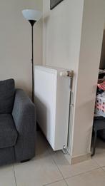 Witte radiatoren + thermostatisch kranen, Ophalen, Zo goed als nieuw