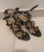 Dames sandalen Guess origineel, Ophalen