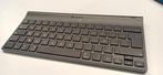 Logitech Bluetooth Tablet Keyboard + stand qwerty (nieuw)., Computers en Software, Ophalen, Logitech, Nieuw, Draadloos