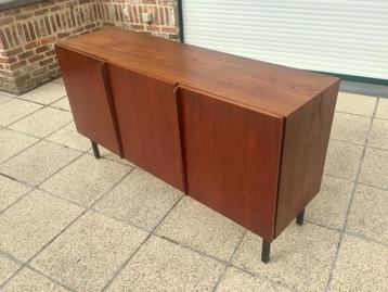 Vintage 60s Deense Sideboard teak  beschikbaar voor biedingen