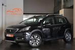 Peugeot 2008 1.2 PureTech Navigatie Cam CruiseC TrekH Garant, Auto's, Gebruikt, 110 g/km, Zwart, 5 deurs