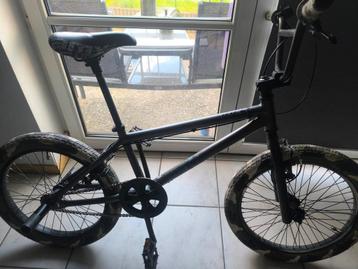 Bmx swipe pneus modifié 20x2.30 assez joueur beschikbaar voor biedingen