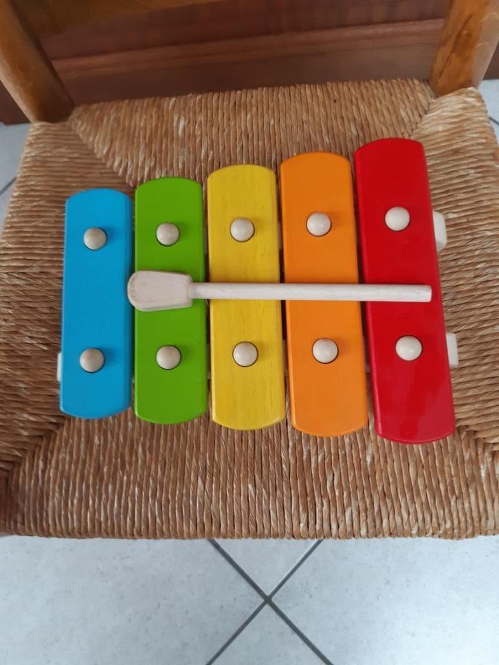 Houten xylofoon - regenboog, Kinderen en Baby's, Speelgoed | Houten speelgoed, Zo goed als nieuw, Ophalen