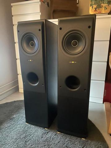 Kef Reference, gemaakt in Engeland, Model One beschikbaar voor biedingen