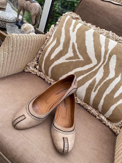 Mt 40 & Mt 39,5 MOOIE PRACHTIGE PUMPS, Kleding | Dames, Schoenen, Pumps, Bruin, Ophalen