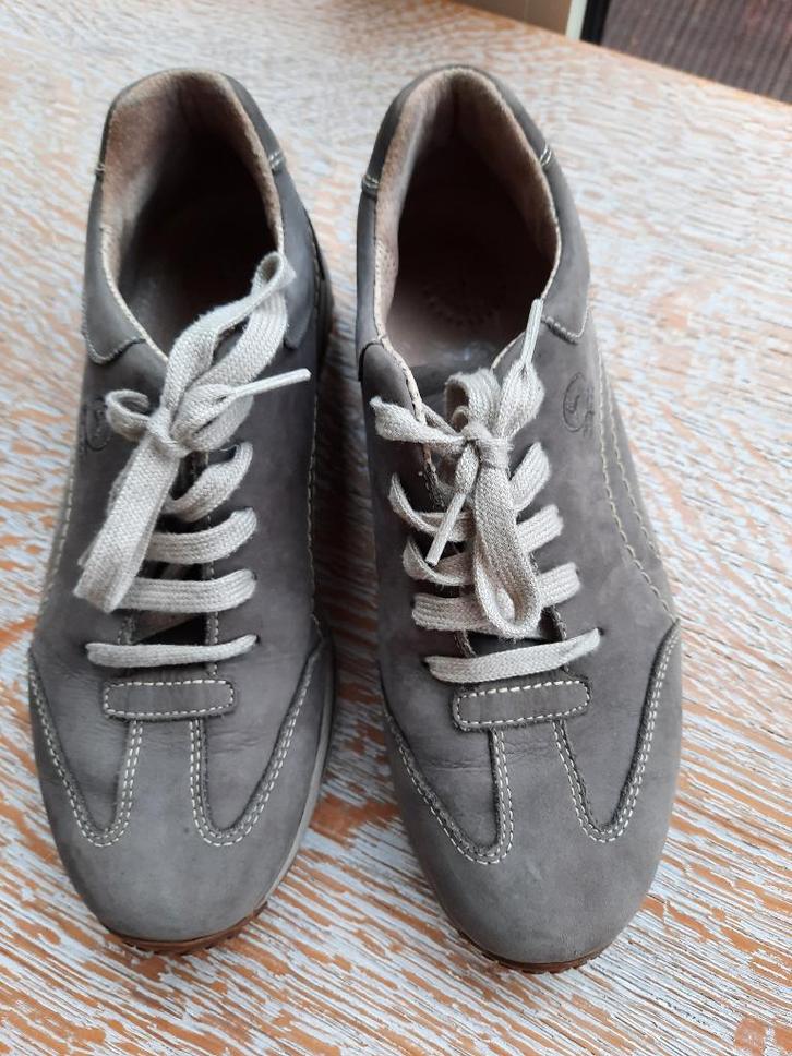 Mooie sneakers GABOR - 6,5 = 40, Vêtements | Femmes, Chaussures, Comme neuf, Sneakers et Baskets, Autres couleurs, Enlèvement ou Envoi