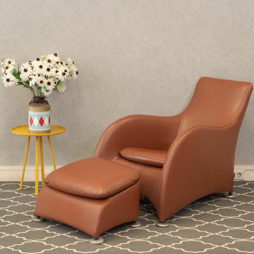 2 Zeer fraaie Montis Loge fauteuil + hocker kastanjebruin, Huis en Inrichting, Zetels | Voetbanken en poefs