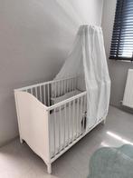 Babybed, Kinderen en Baby's, Kinderkamer | Complete kinderkamers, Ophalen, Zo goed als nieuw