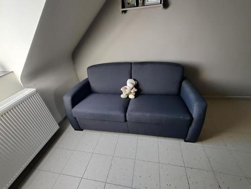 Uitklapbare slaapbank – 2 personen, Huis en Inrichting, Slaapkamer | Slaapbanken, Gebruikt, 160 cm, 200 cm, Tweepersoons, Grijs