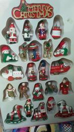 Nieuwe 24 kerstfiguren hoogte van 7 tot 9 cm, Diversen, Kerst, Nieuw, Ophalen