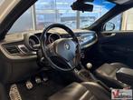 Alfa Romeo Giulietta 1.4 T Distinctive | Leder | Climate | C, Auto's, Alfa Romeo, Zwart, Wit, Bedrijf, Start-stop-systeem