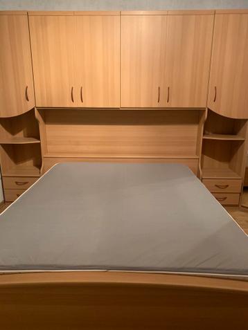 Gratis slaapkamer wegens verhuis - goede staat