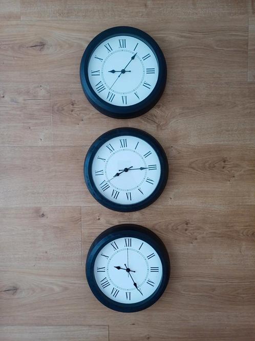 3 horloges Nuffra Ikea, Huis en Inrichting, Woonaccessoires | Klokken, Gebruikt
