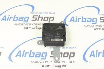 Airbag module Renault Clio (2013-heden)