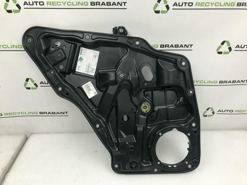 Raammechanisme Links Achter Volkswagen Tiguan 5N0839755D, Auto-onderdelen, Ruiten en Toebehoren, Volkswagen, Gebruikt, Ophalen of Verzenden