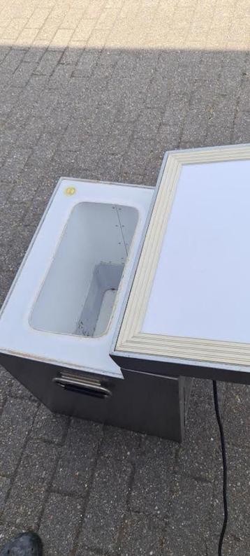 Koelkast vriezer 220V en 12V voor auto., Classe énergétique A ou plus économe, Avec compartiment congélateur, Comme neuf, Enlèvement