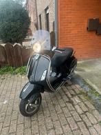 Vespa Primavera - B klasse (2018), Fietsen en Brommers, Snorfietsen en Snorscooters, Ophalen, Zo goed als nieuw, Benzine, Vespa