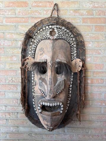kunst beschikbaar voor biedingen