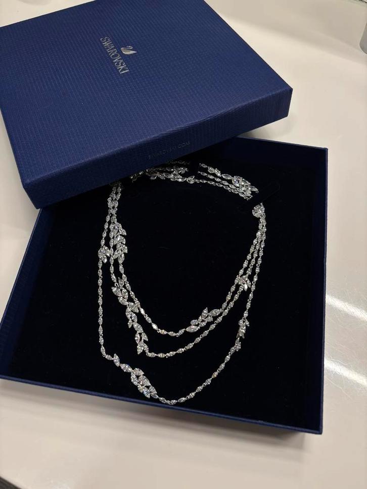 Swarovski Louison strandage collectie, Handtassen en Accessoires, Kettingen, Nieuw, Overige materialen, Ophalen of Verzenden