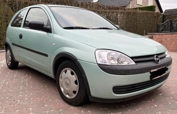 Opel corsa, 1200cc, benzine, 2002, 80584km, lime green beschikbaar voor biedingen