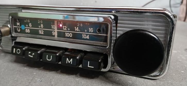 Blaupunkt Porsche 911 912 Zeldzaam Radio Youngtimer Oldtimer, Auto diversen, Autoradio's, Zo goed als nieuw, Ophalen of Verzenden